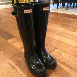 Black Hunter Boots Size 6